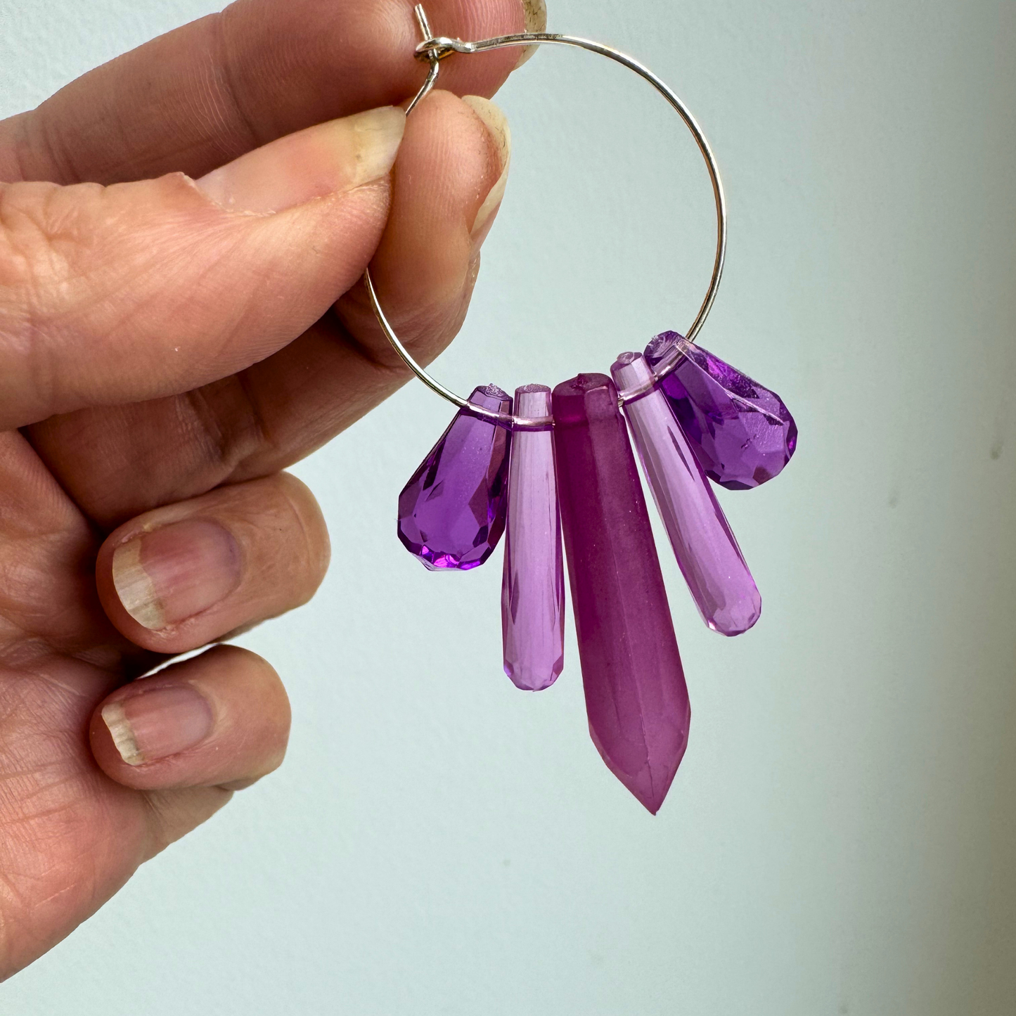 Lilla Pop Hoops – Spidse akrylperler i lilla