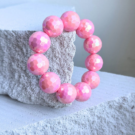 Pink diskokugle armbånd i akryl – BIYAcolour